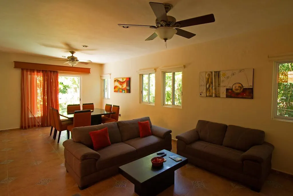 Villa Tucano B&B Playa del Carmen Panzió