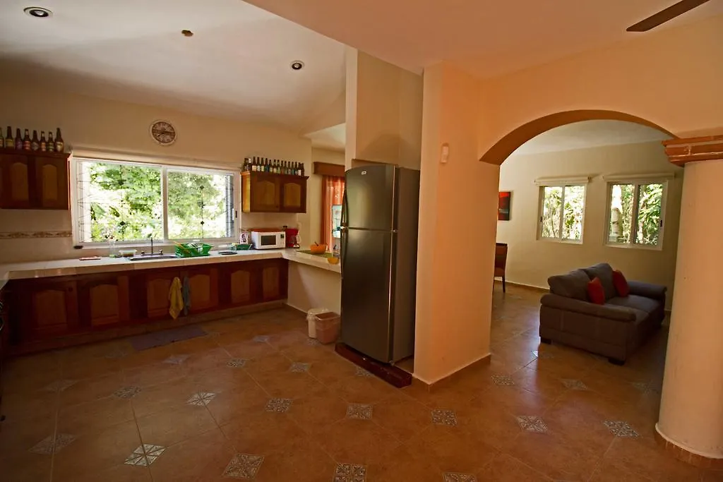 Panzió Villa Tucano B&B Playa del Carmen